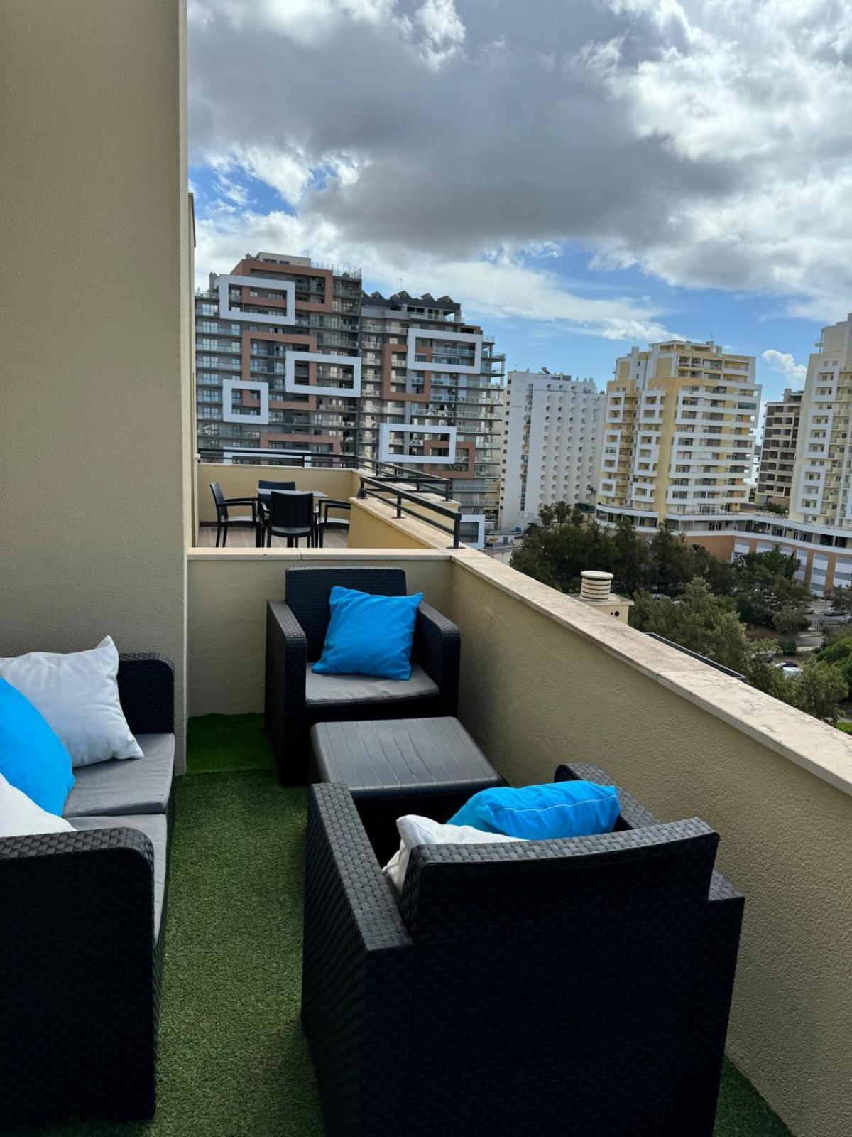 شقة The Penthouse In Amarilis بورتيماو المظهر الخارجي الصورة